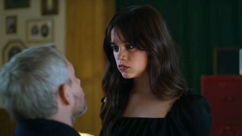 Exploring the Controversial Age Gap in Millers Girl: A Deep Dive into Jenna Ortega and Martin Freeman's Dynamic