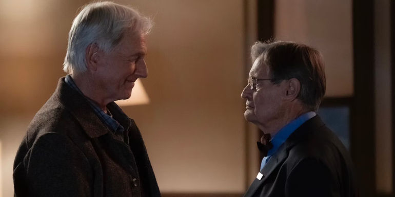 Gibbs and Ducky talking in NCIS