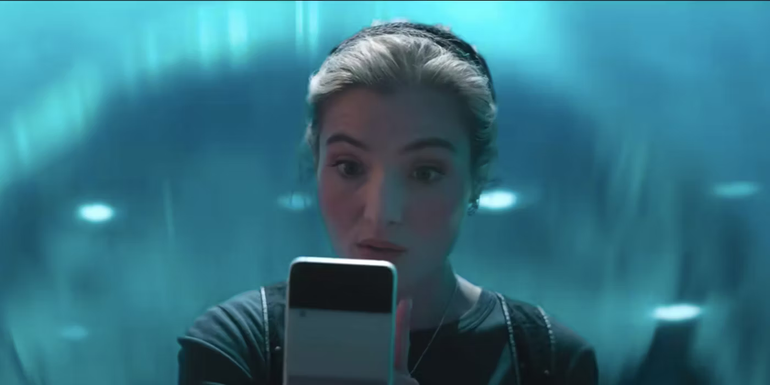 Skyler Samuels about to die in Meg 2 The Trench's trailer