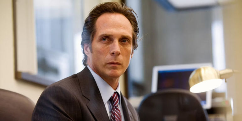 William Fichtner in an office in Prison Break