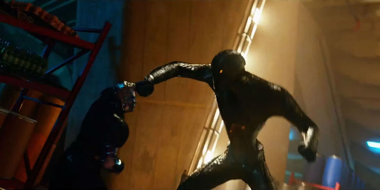 X-Men Days of Future Past Sentinel fight