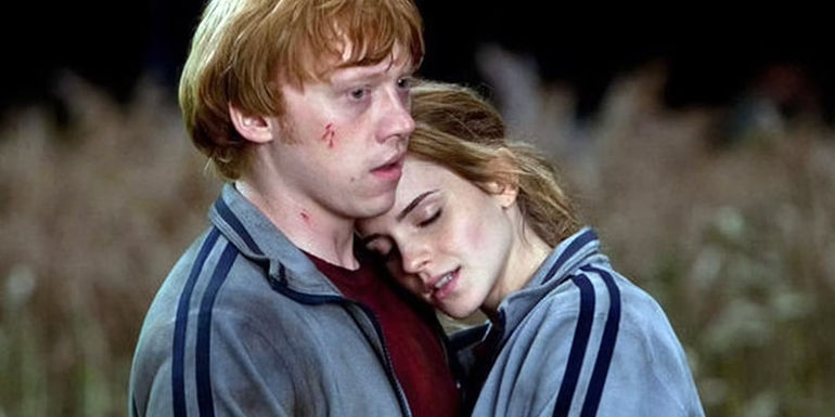 7 Onscreen Couples Whose Chemistry Outshone the Books