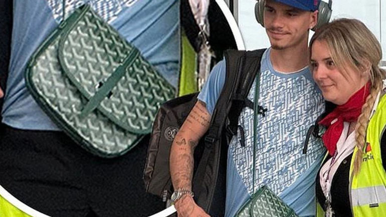 Romeo Beckham - Cậu hai nhà Beckham đang làm náo loạn sân bay Tây Ban Nha