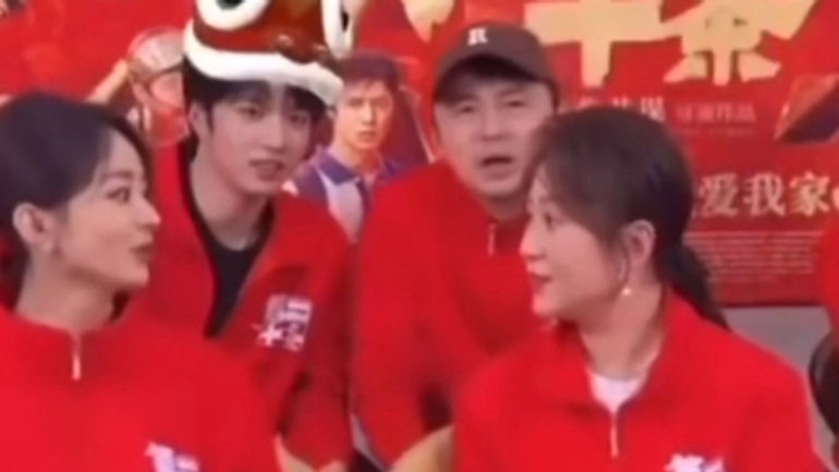 Triệu Lệ Dĩnh - Từ Sao Nổi Đình Nổi Đám Đến Sao Bị Chỉ Trích