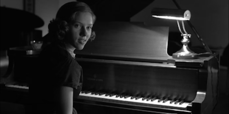 Scarlett Johansson as Birdy Abundas playing piano in The Man Who Wasn't There (2001) 
