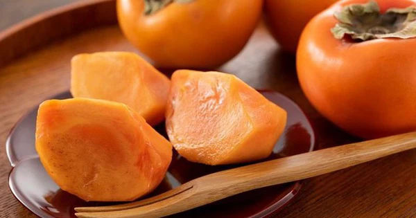 Bí Mật Sức Khỏe Tuyệt Vời từ Quả Hồng