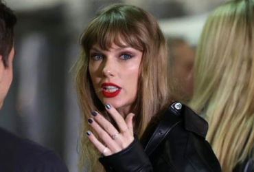 Taylor Swift và Sự Kiện Thảm Kịch tại Sự Kiện Ăn Mừng Vô Địch