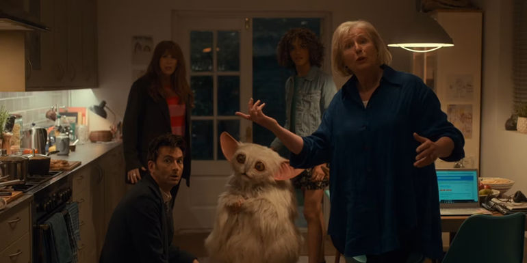 The Fourteenth Doctor, Donna, Rose, and the Meep in the Noble's kitchen in Doctor Who's 