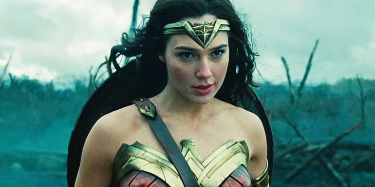 Wonder Woman preparing for battle in No Man's Land in Wonder Woman
