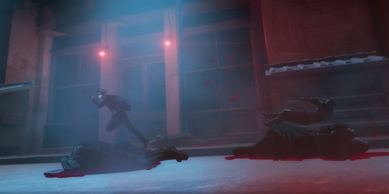 Man fights and flees from ninja assassins