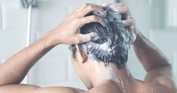 Bí quyết chăm sóc tóc: Khi nào nên gội đầu?