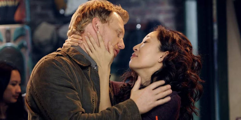 Cristina and Owen embrace in Grey's Anatomy 