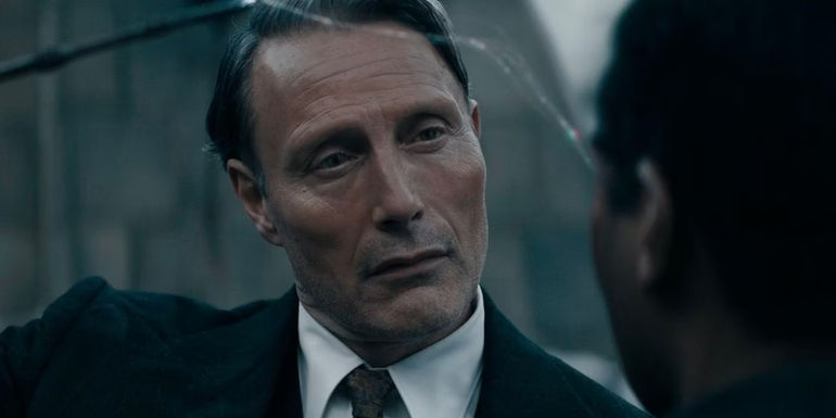 Mads Mikkelsen as Grindelwald in Fantastic Beasts The Secrets Of Dumbledore