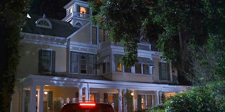 Heathridge Manor at night in Criminal Minds