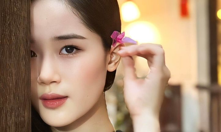 Thùy Linh - Nữ diễn viên trẻ nổi bật trong 'Đào, phở và piano'