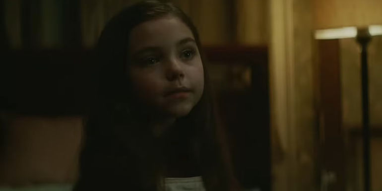 Murphee Bloom's Daria looks at someone in History of Evil