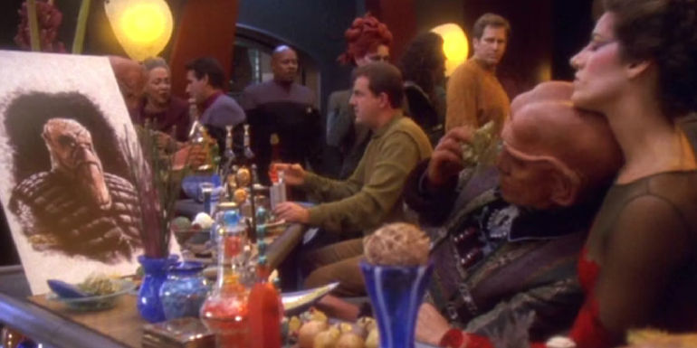 star-trek-ds9-who-mourns-morn-2