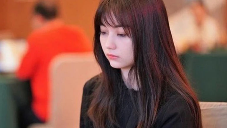 Bí ẩn về cô gái cờ vây đẹp như thiên thần