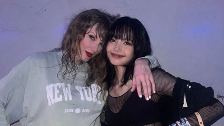 Bí Mật Hậu Trường The Eras Tour: Lisa và Taylor Swift - Hình Ảnh Thân Thiết Không Thể Quên