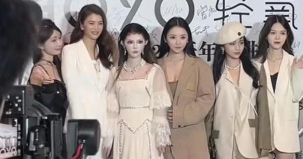 Sự Khác Biệt Đẳng Cấp Giữa Minh Tinh và Hot Girl Mạng: Bí Mật Tạo Nên Sức Hút