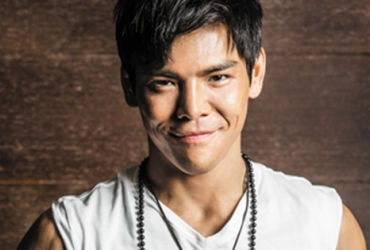 Hành Trình Đầy Thất Bại của Ngôi Sao Showbiz