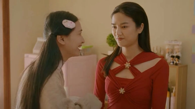 Bí ẩn chiếc váy gây sốc trong bộ phim Gặp Em Ngày Nắng