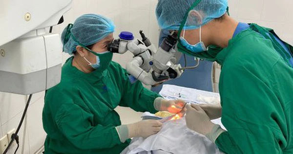 Hành Trình Giữ Lửa Sáng cho Đôi Mắt Trẻ Em