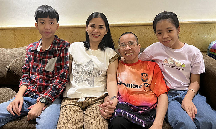 Hành trình 35 năm của đôi song sinh Việt - Đức: Tình yêu và sự hy sinh