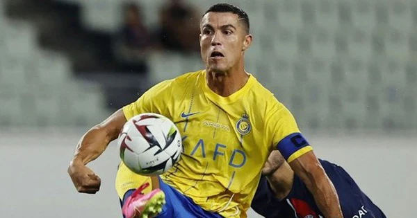 Bí mật đằng sau việc Ronaldo không tham gia trận đấu với Thụy Điển