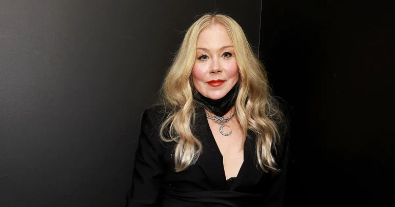 Christina Applegate's Remarkable 9,000 Steps Journey on Family Vacation