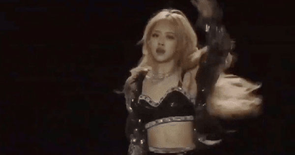 Sức Hút Đặc Biệt của Rosé (BLACKPINK) tại Sự Kiện Coachella: Từ 'Con Gái Thần Gió' đến Khoảnh Khắc 'Mỏ Hỗn' Gây Sốt