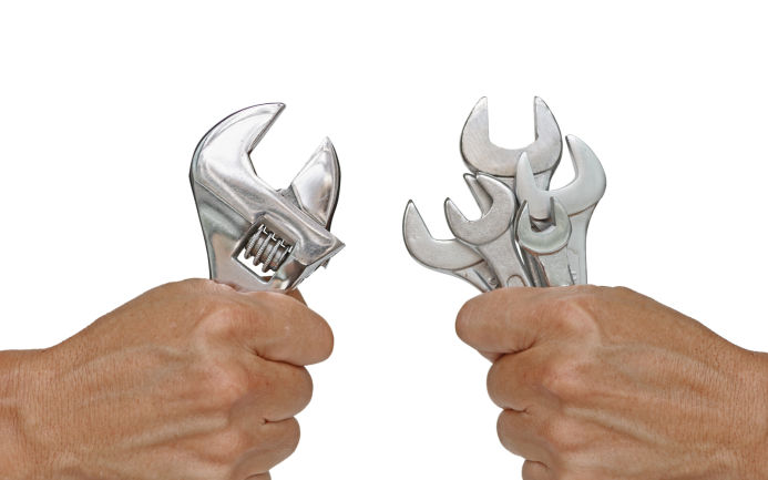 Sự Khác Biệt Giữa Chuyên Gia và Chuyên Viên Marketing Tìm Kiếm: Ưu và Nhược Điểm