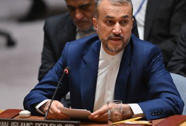 Iran's Foreign Minister Warns of Immediate and Maximum Military Response to Israeli Aggression