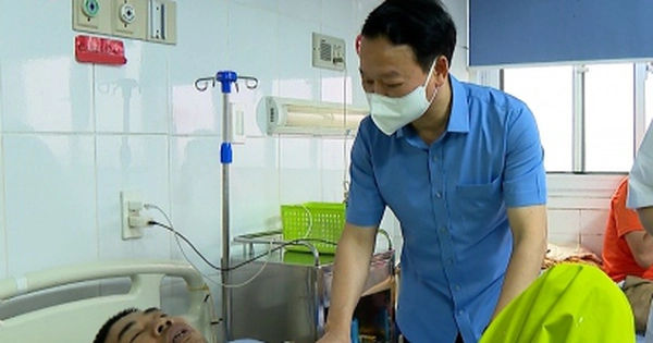 Nỗ lực chăm sóc ba công nhân bị thương sau vụ tai nạn ở Yên Bái