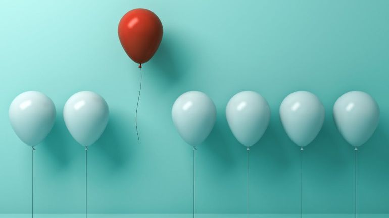 The Power of Consistent Innovation in Leveraging Distinctive Assets