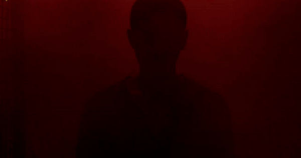 Cuộc Phiêu Lưu Hấp Dẫn Của Cửu Long Thành Trại: Vây Thành