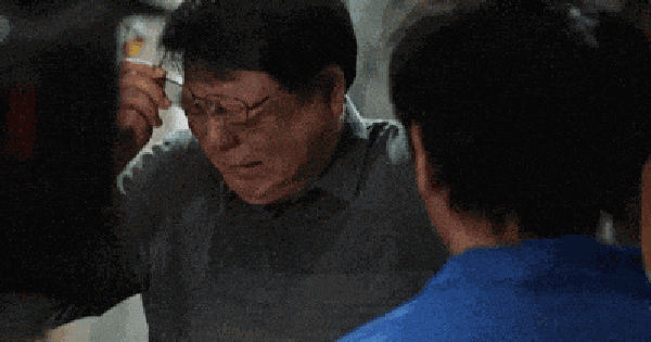 Sự kết thúc đầy thị phi của ngôi sao nam: Chấm dứt hình ảnh 'người cha quốc dân'