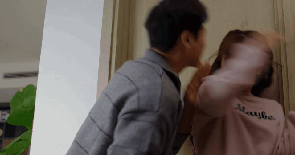 Bí mật phía sau sự hút hồn của cặp sao Việt được ví như 'thần thánh hóa học'