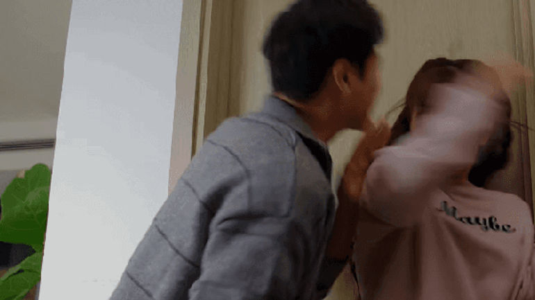 Bí mật phía sau sự hút hồn của cặp sao Việt được ví như 'thần thánh hóa học'