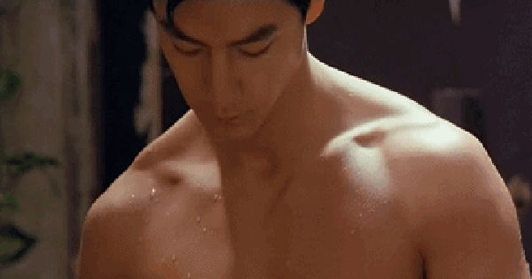 Bí mật đằng sau sự gây sốt của mỹ nam Ngô Ngạn Tổ trên mạng xã hội