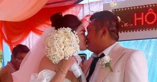 Cuộc Đời Đầy Thăng Trầm của Diễn Viên Phùng Ngọc: Từ Chật Vật Tới Hạnh Phúc