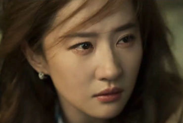 Hành trình đầy nước mắt của nữ hoàng Lưu Diệc Phi