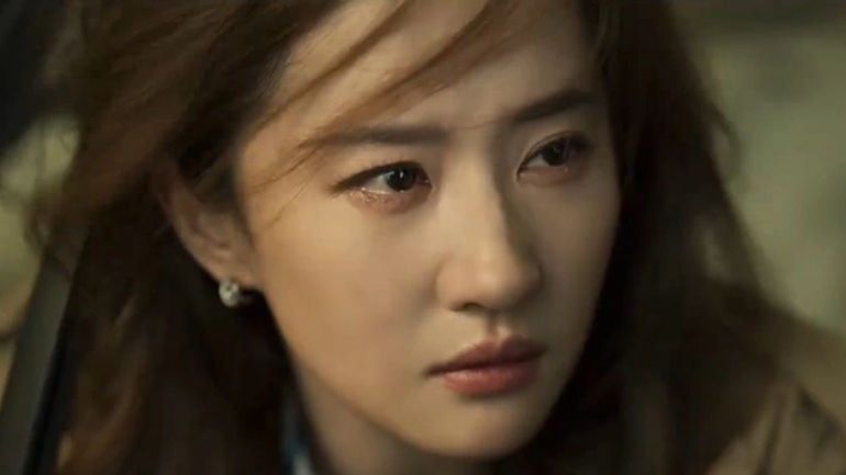 Hành trình đầy nước mắt của nữ hoàng Lưu Diệc Phi