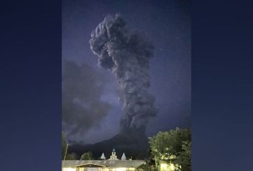 Mount Kanlaon Volcano Eruption Triggers Evacuation and Flight Cancellations