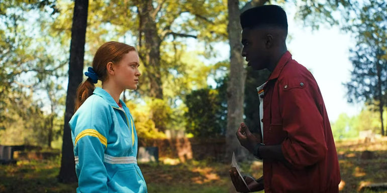Sadie Sink as Max and Caleb McLaughlin as Lucas in Stranger Things season 4