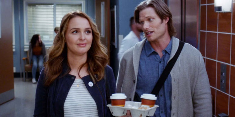 Camilla Luddington as Jo Wilson and Chris Carmack as Link in Grey's Anatomy season 15