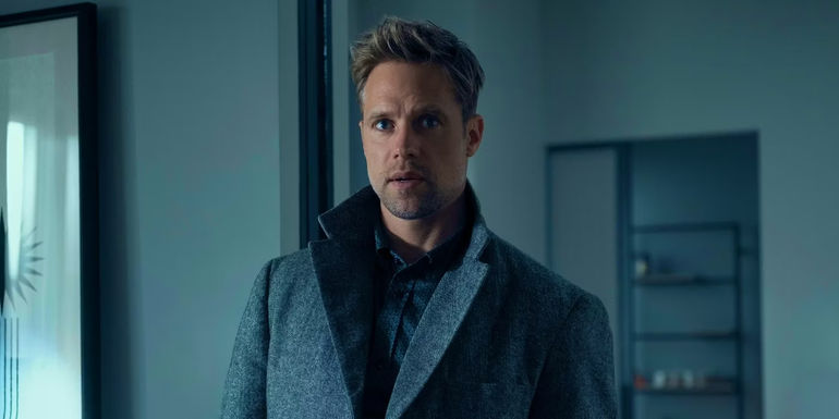 Shane Sipos as O'Donnell in Tony Swan's apartment in Reacher season 2