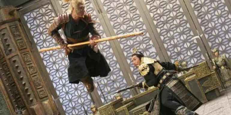 Jet Li as the Monkey King and Collin Chou as Jade Warlord in The Forbidden Kingdom