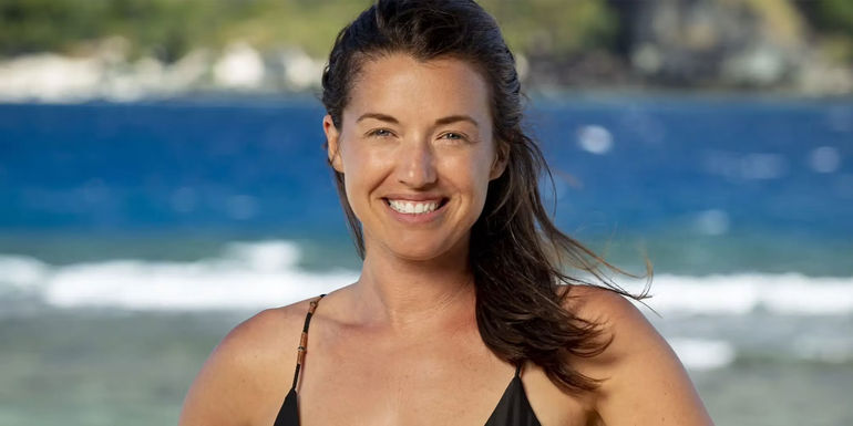 Parvati Shallow smiling at the beach in Survivor.