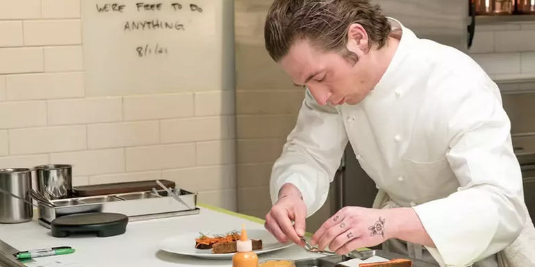 Carmy setting up a plate in The Bear